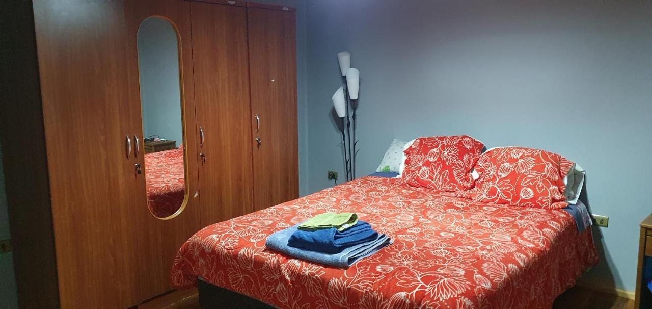 Ronnie'S House Villa Puerto Natales Luaran gambar